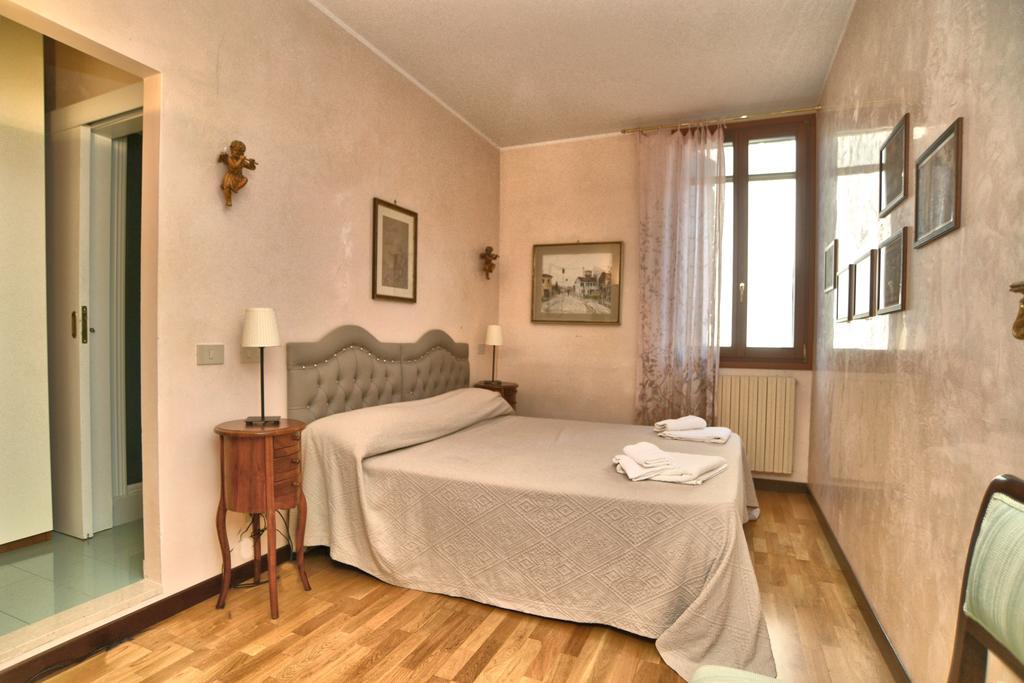 Biennale Apt Balcony Lägenhet Venedig Exteriör bild